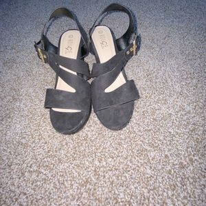 Dress up Wedges